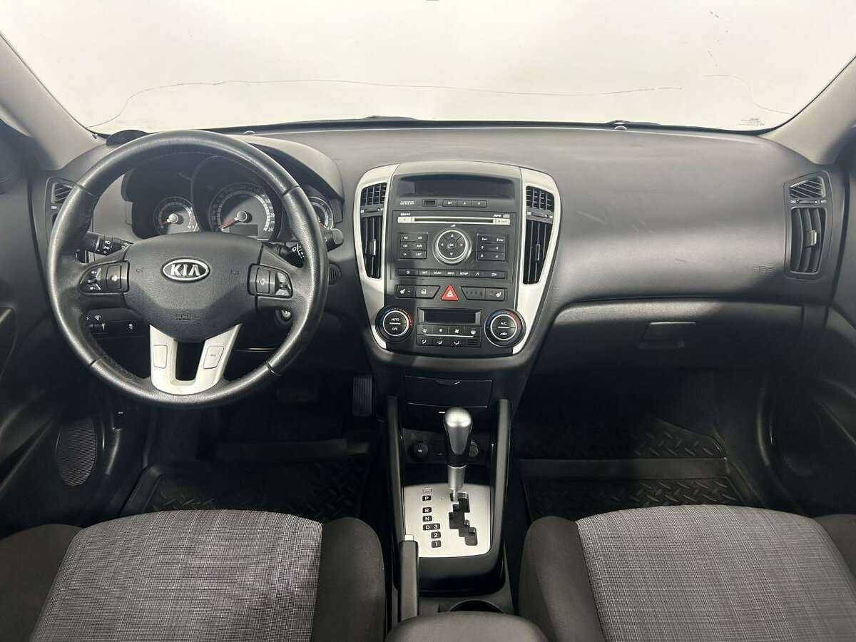 Купить Kia Ceed, 2012, 189 004 км.. Фото: #6