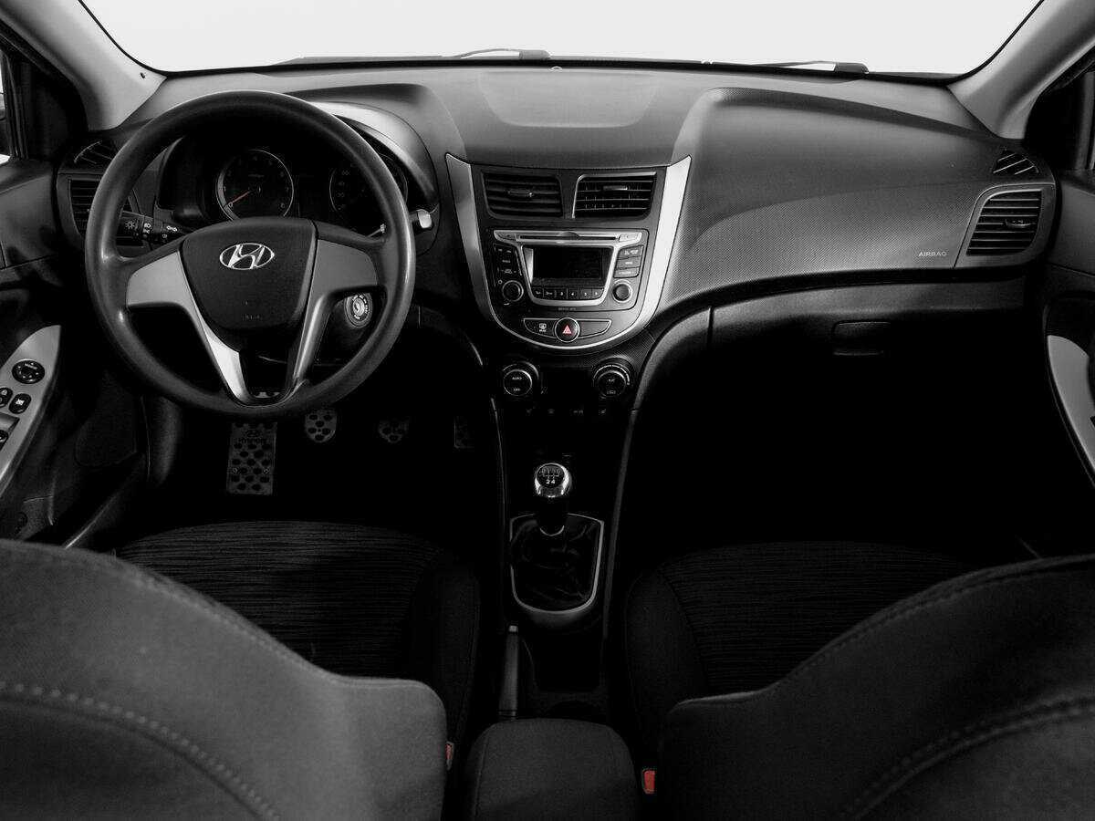 Купить Hyundai Solaris, 2016, 156 651 км.. Фото: #11