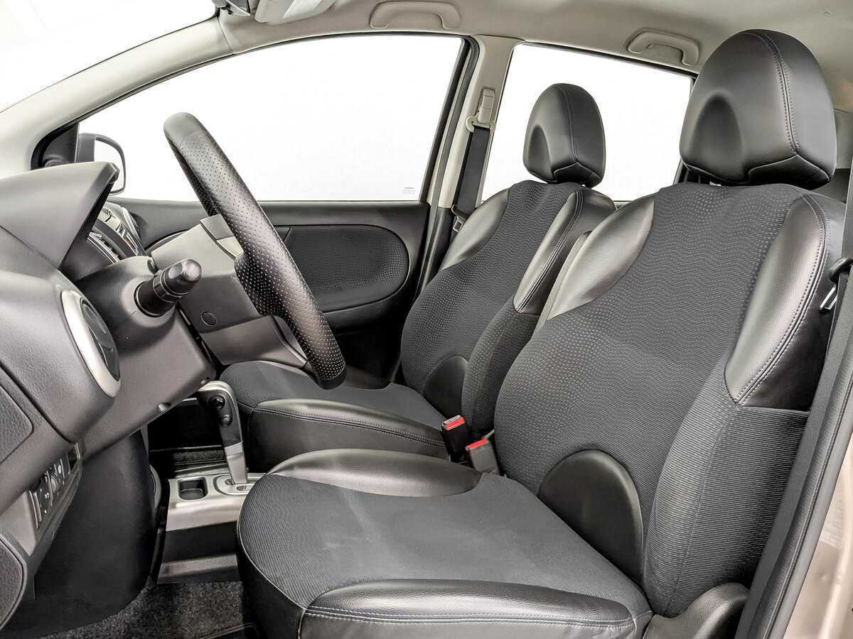 Купить Nissan Note, 2013, 113 484 км.. Фото: #19