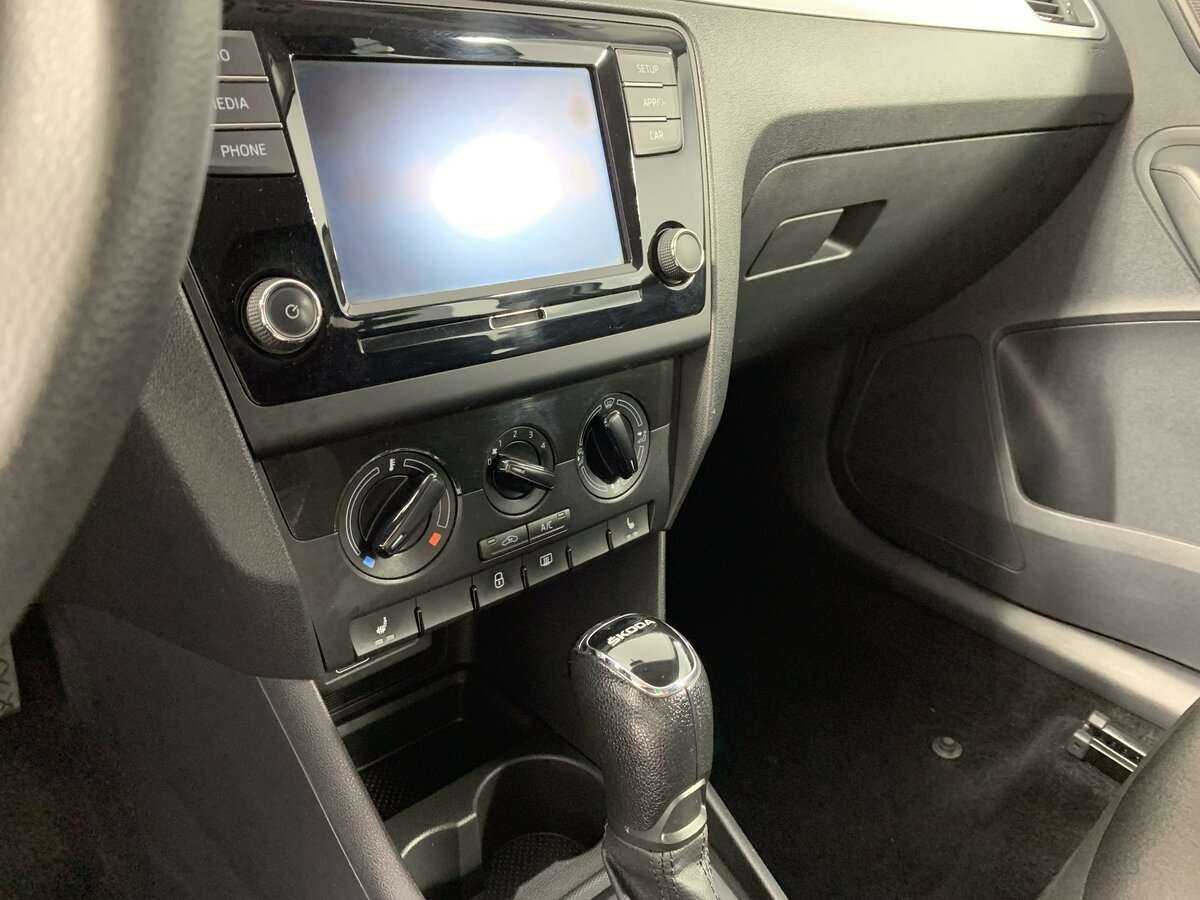 Купить Skoda Rapid, 2019, 77 468 км.. Фото: #13