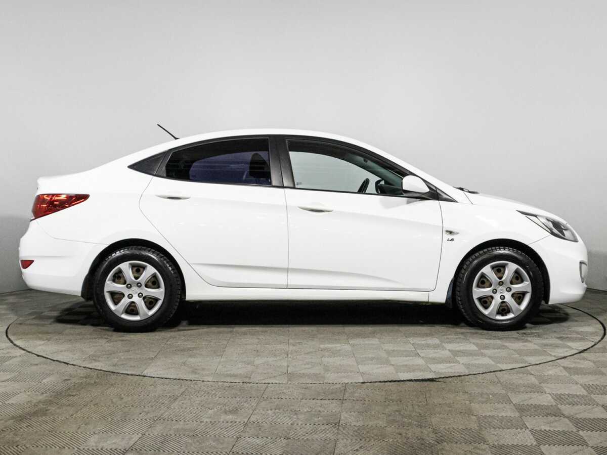 Купить Hyundai Solaris, 2013, 124 550 км.. Фото: #3
