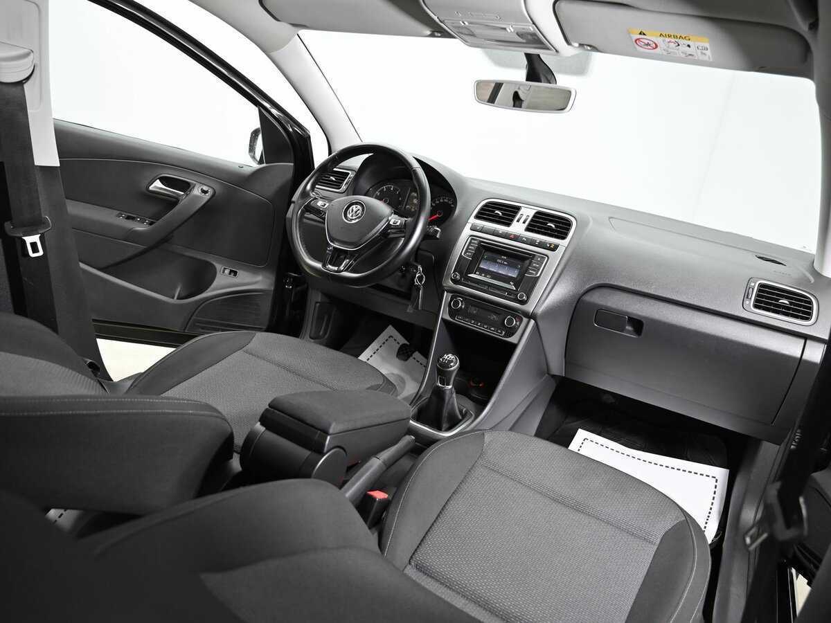 Купить Volkswagen Polo, 2017, 124 000 км.. Фото: #9
