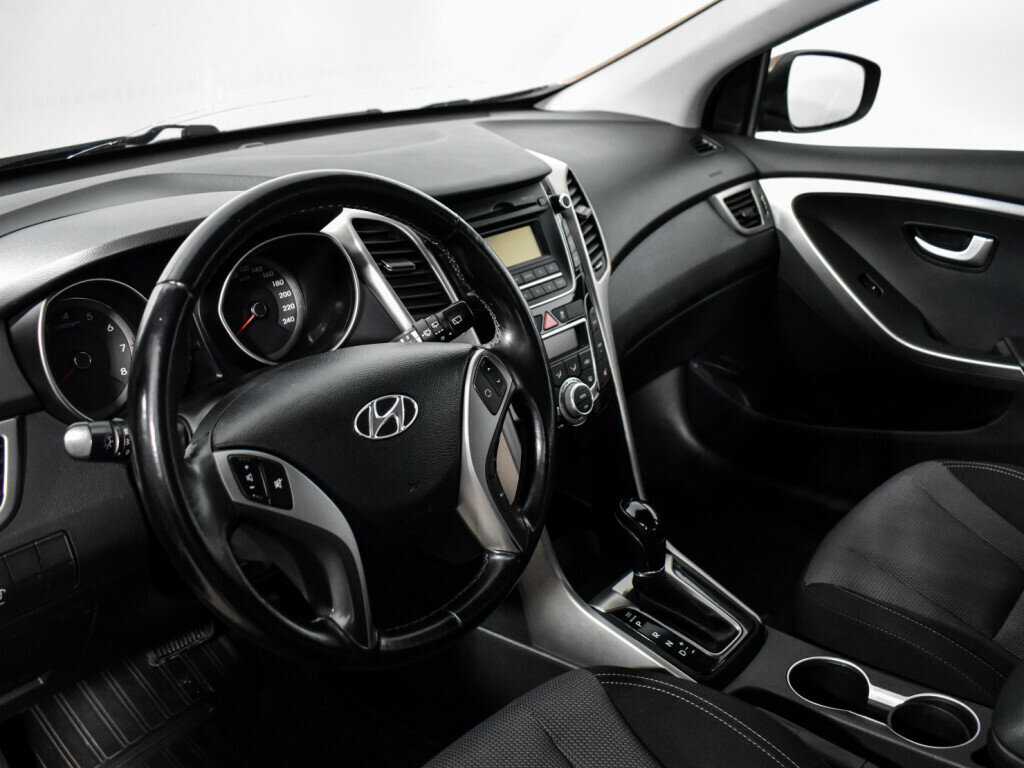 Купить Hyundai i30, 2013, 119 000 км.. Фото: #8