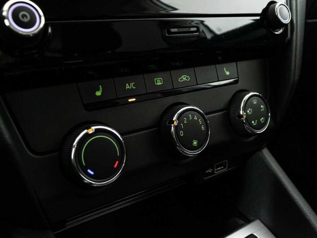 Купить Skoda Octavia, 2018, 188 942 км.. Фото: #14