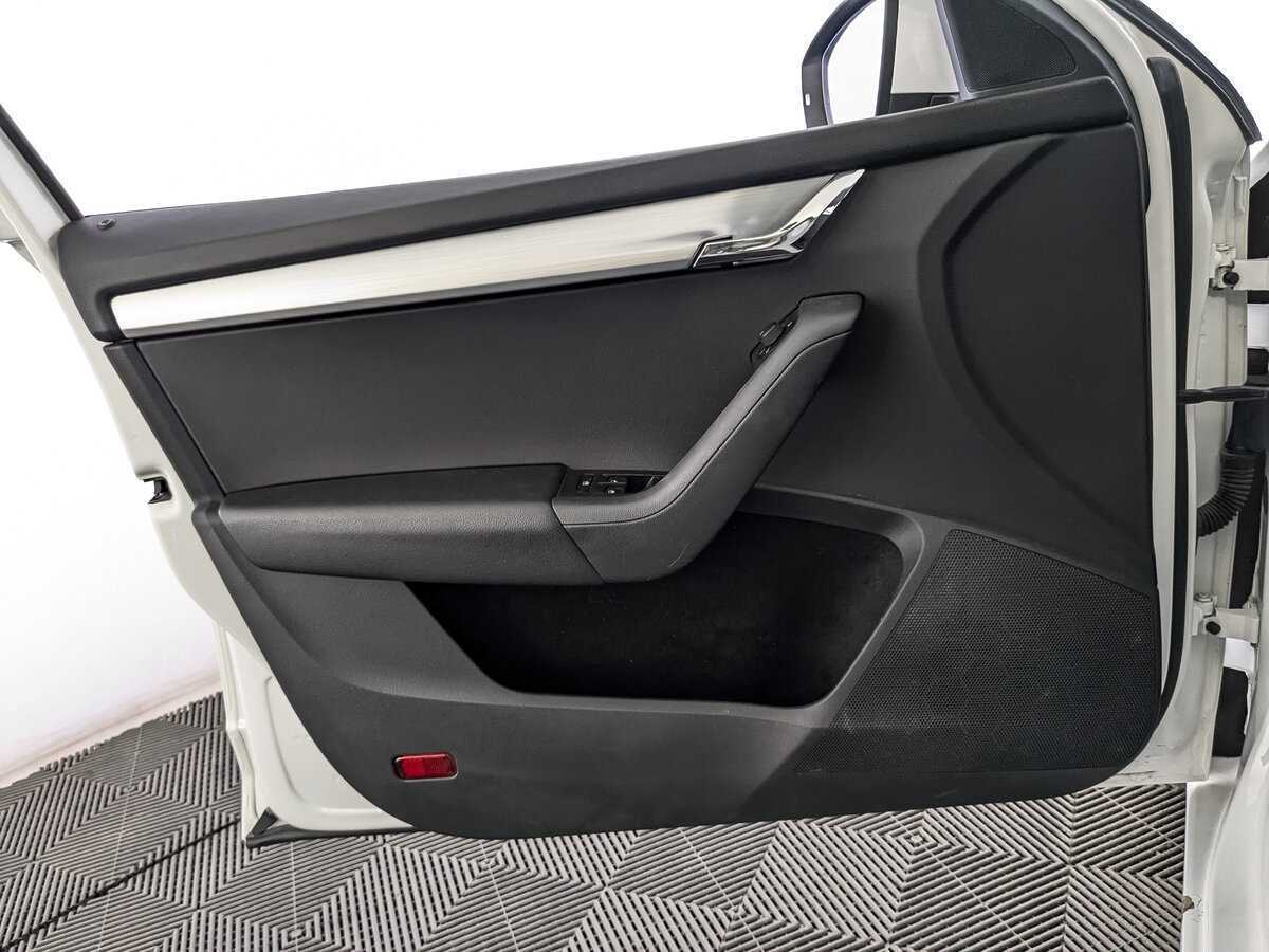 Купить Skoda Octavia, 2017, 144 758 км.. Фото: #13