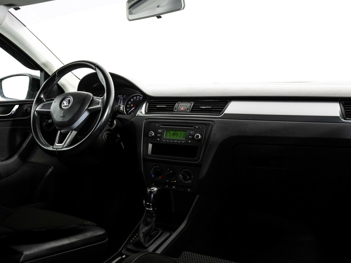 Купить Skoda Rapid, 2015, 122 373 км.. Фото: #6