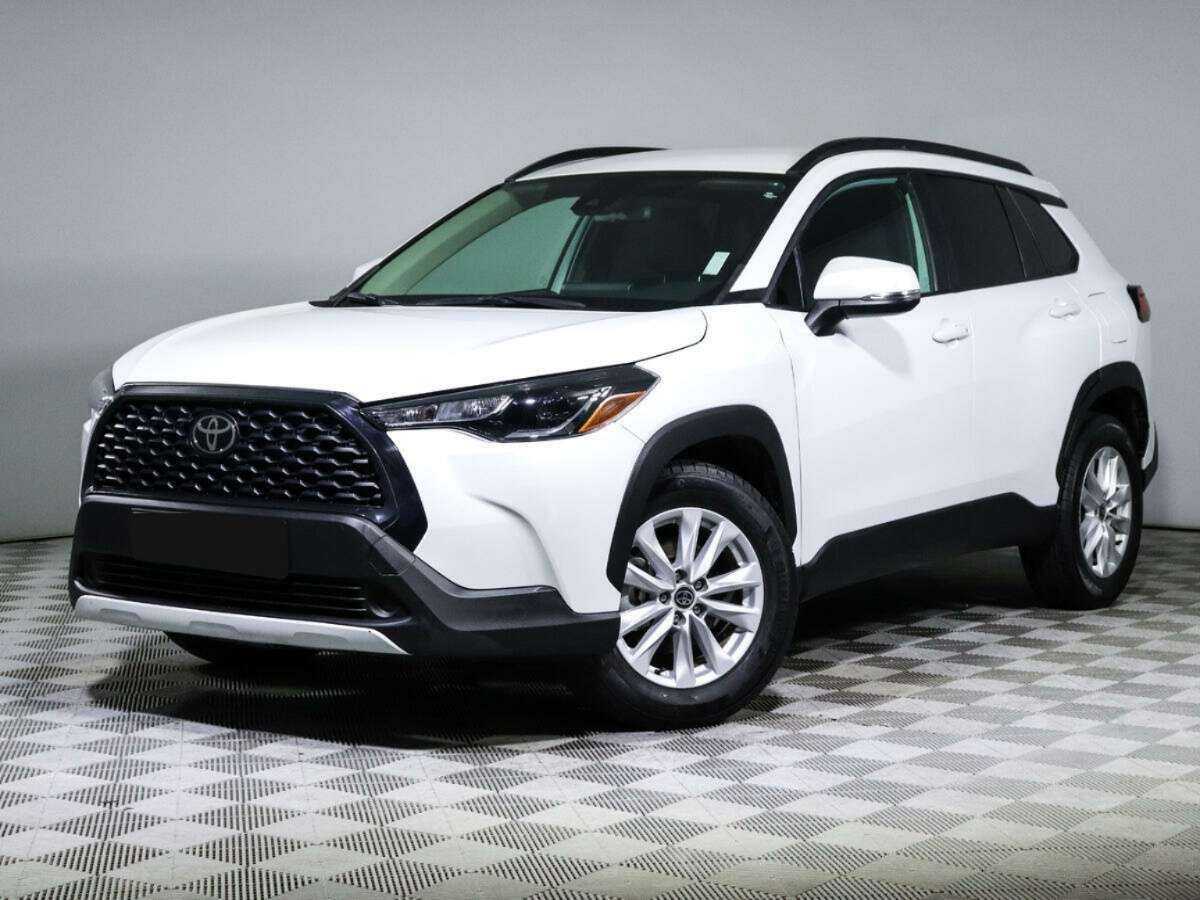 Купить Toyota Corolla Cross, 2022, 19 520 км.. Посмотреть фото