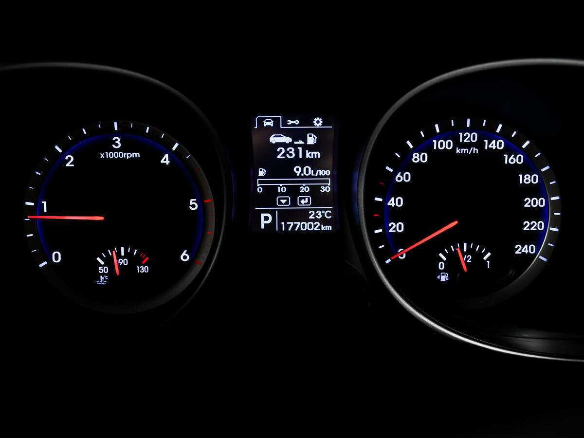 Купить Hyundai Santa Fe, 2013, 177 002 км.. Фото: #9