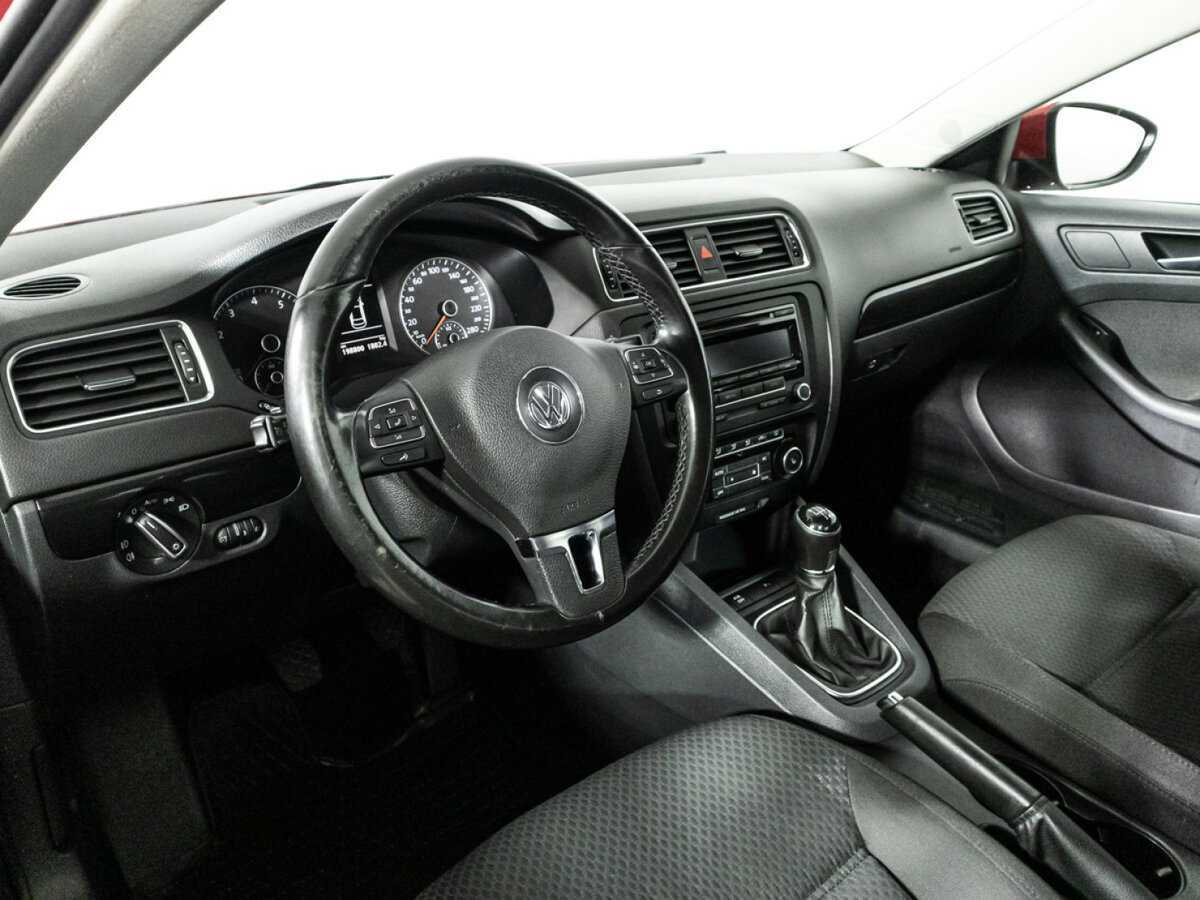 Купить Volkswagen Jetta, 2012, 198 799 км.. Фото: #10