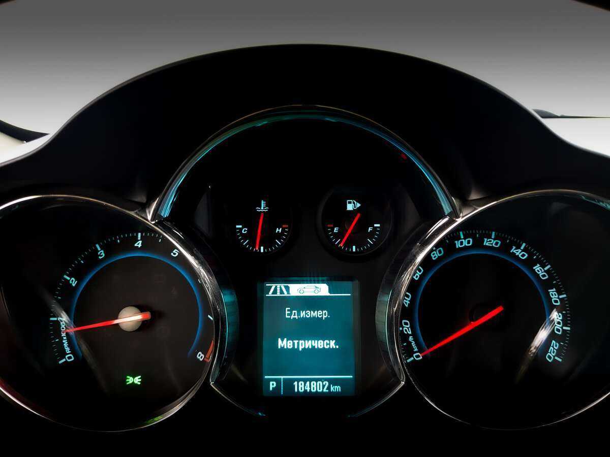 Купить Chevrolet Cruze, 2014, 184 795 км.. Фото: #10