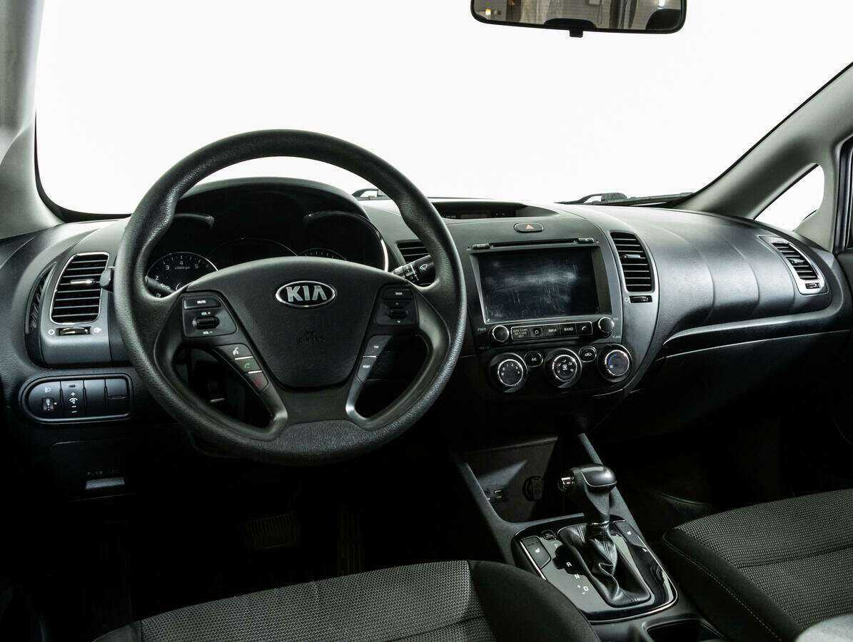 Купить Kia Cerato, 2018, 230 526 км.. Фото: #9
