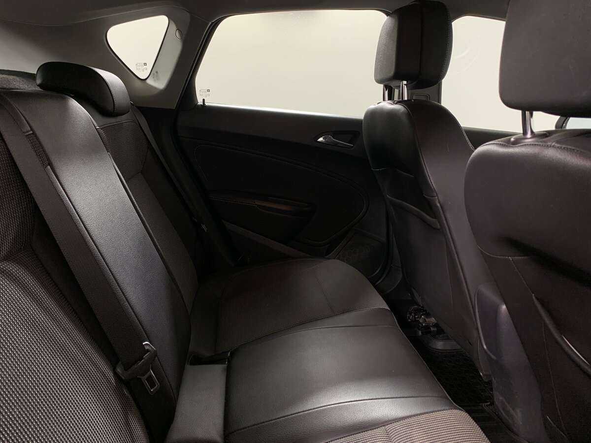 Купить Opel Astra, 2012, 76 821 км.. Фото: #14