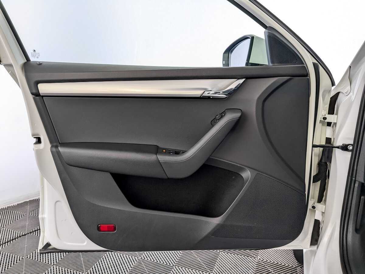 Купить Skoda Octavia, 2019, 147 437 км.. Фото: #17