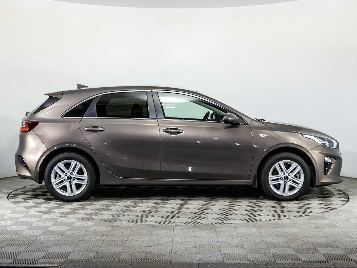 Купить Kia Ceed, 2018, 130 000 км.. Фото: #3