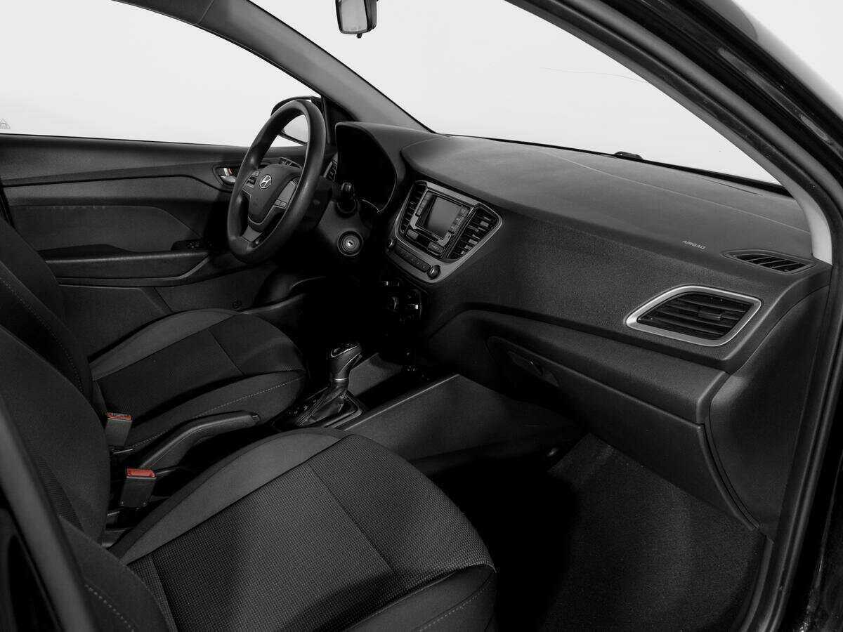 Купить Hyundai Solaris, 2018, 65 506 км.. Фото: #7