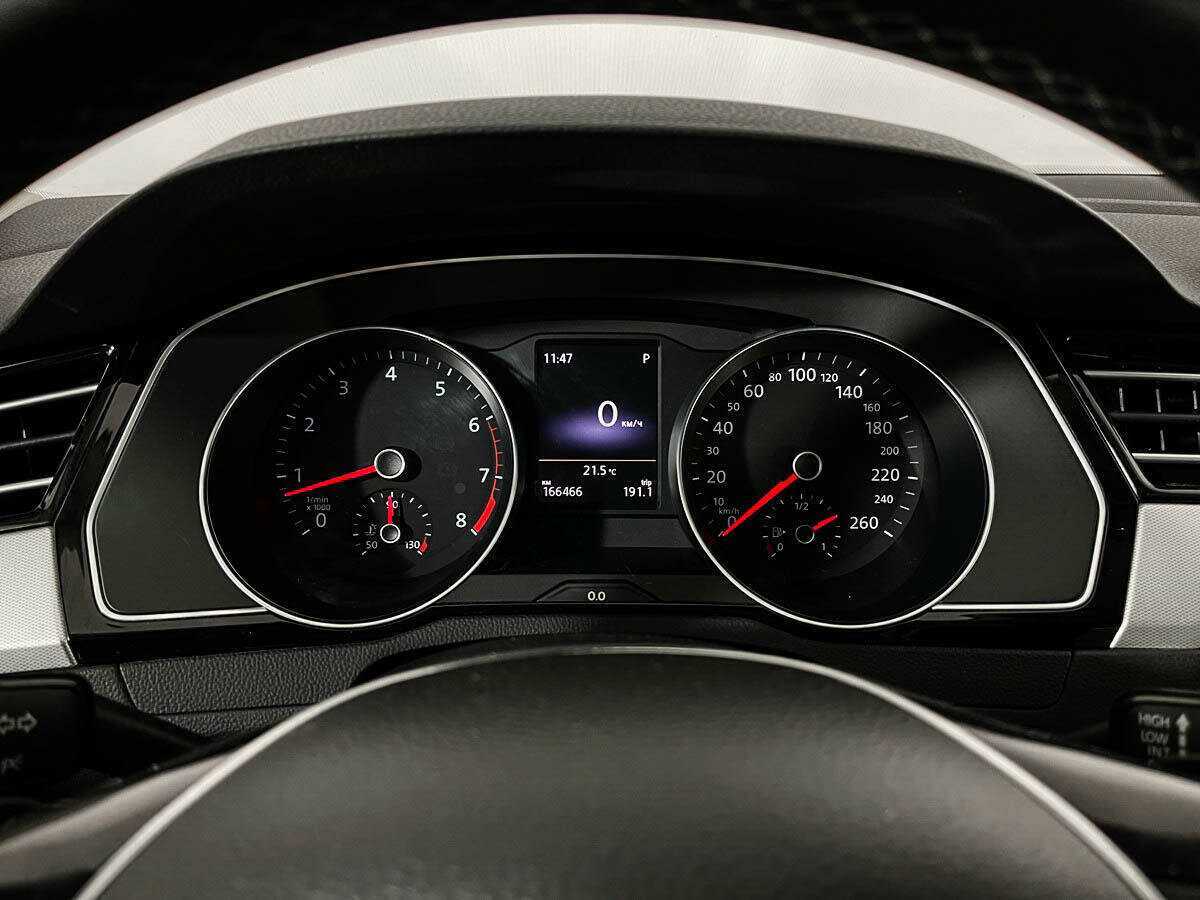 Купить Volkswagen Passat, 2016, 166 384 км.. Фото: #10