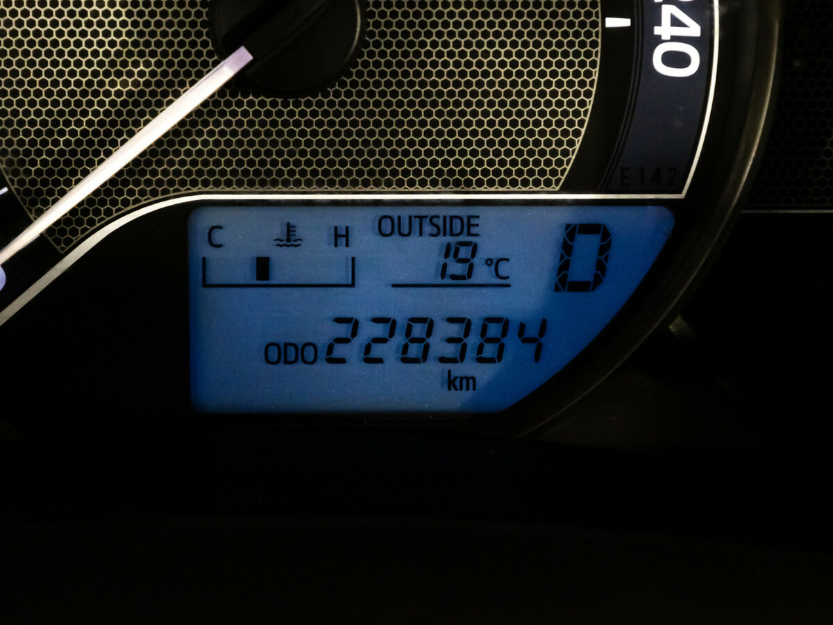 Купить Toyota Corolla, 2014, 228 150 км.. Фото: #10