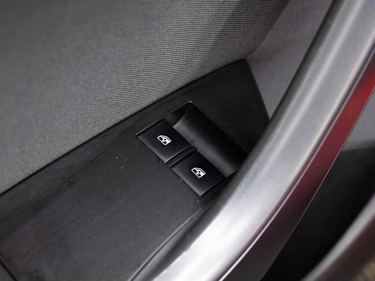 Купить Opel Astra, 2012, 320 317 км.. Фото: #19