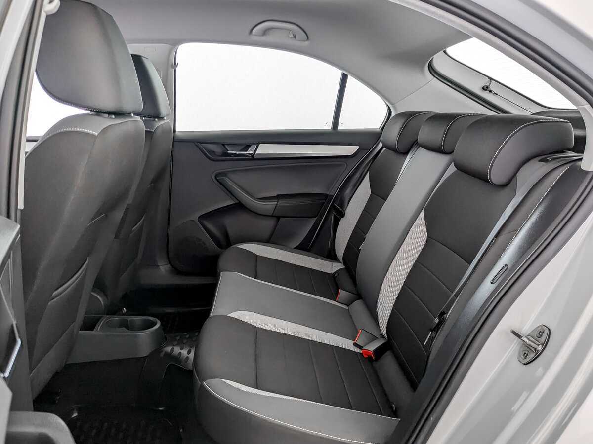 Купить Skoda Rapid, 2019, 48 213 км.. Фото: #9