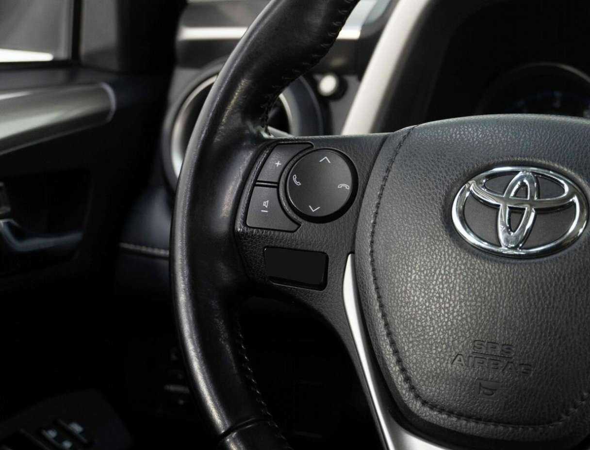 Купить Toyota RAV4, 2018, 46 500 км.. Фото: #13