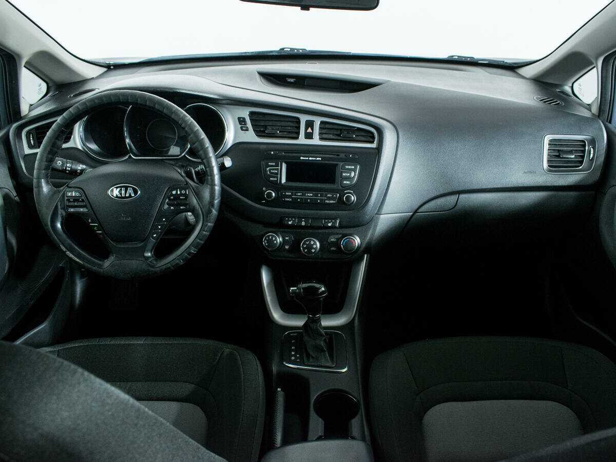 Купить Kia Ceed, 2013, 119 670 км.. Фото: #10