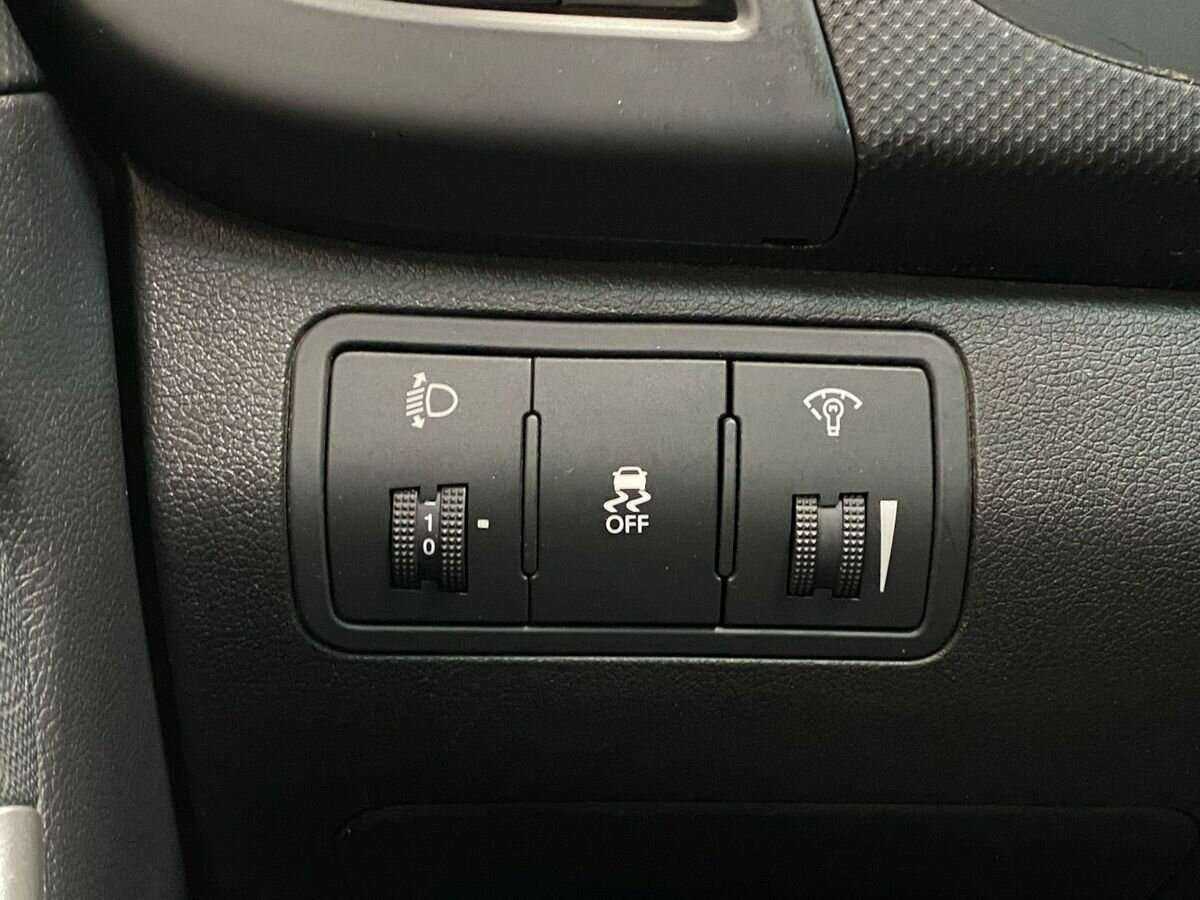 Купить Hyundai Solaris, 2012, 142 823 км.. Фото: #15