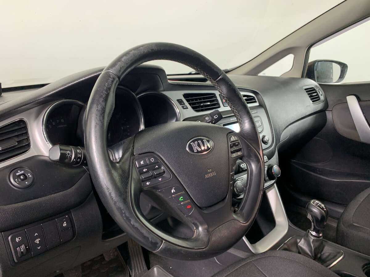Купить Kia Ceed, 2014, 145 937 км.. Фото: #8