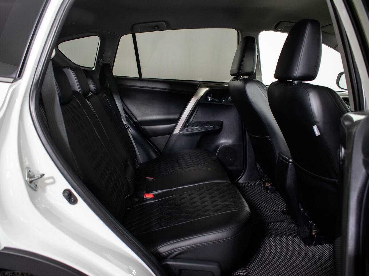 Купить Toyota RAV4, 2013, 213 415 км.. Фото: #7