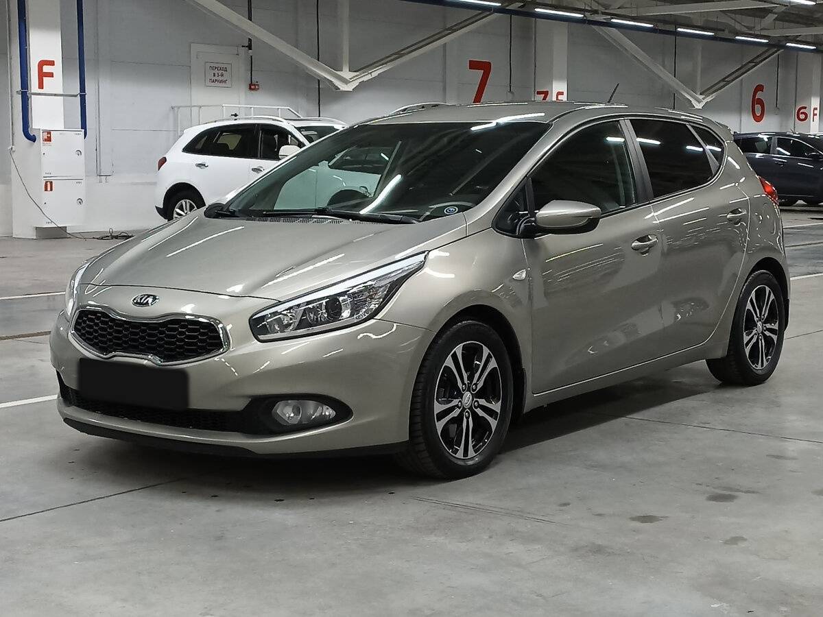 Купить Kia Ceed, 2015, 150 002 км.. Фото: #0