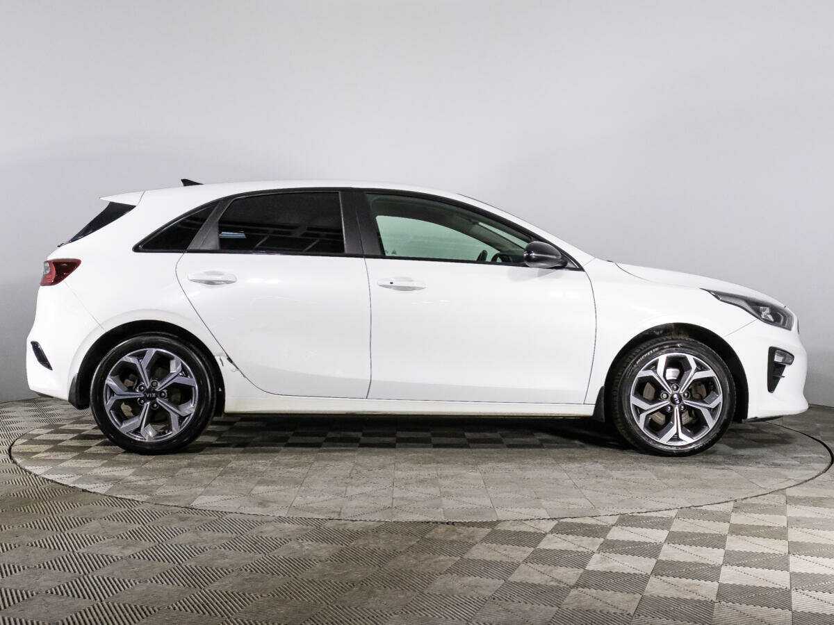Купить Kia Ceed, 2020, 56 952 км.. Фото: #3