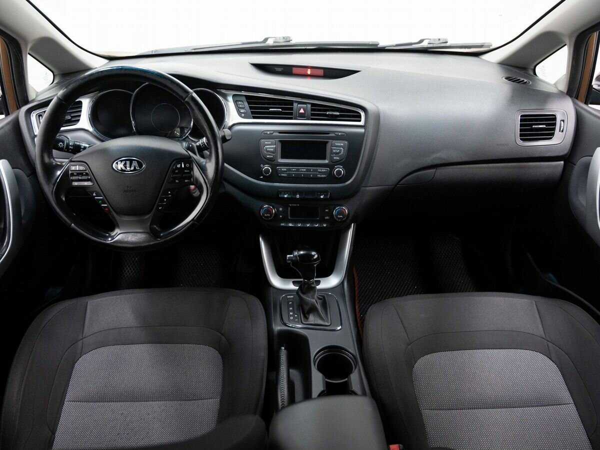 Купить Kia Ceed, 2017, 142 000 км.. Фото: #12