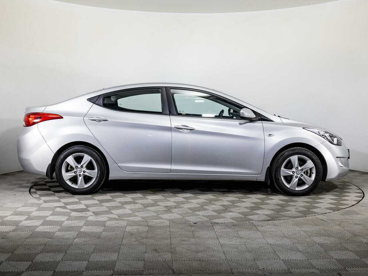 Купить Hyundai Elantra, 2013, 79 546 км.. Фото: #3