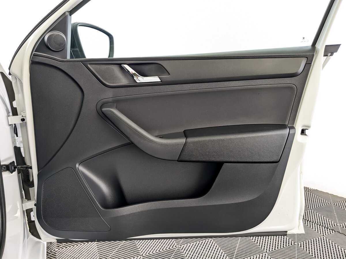 Купить Skoda Rapid, 2017, 180 415 км.. Фото: #22