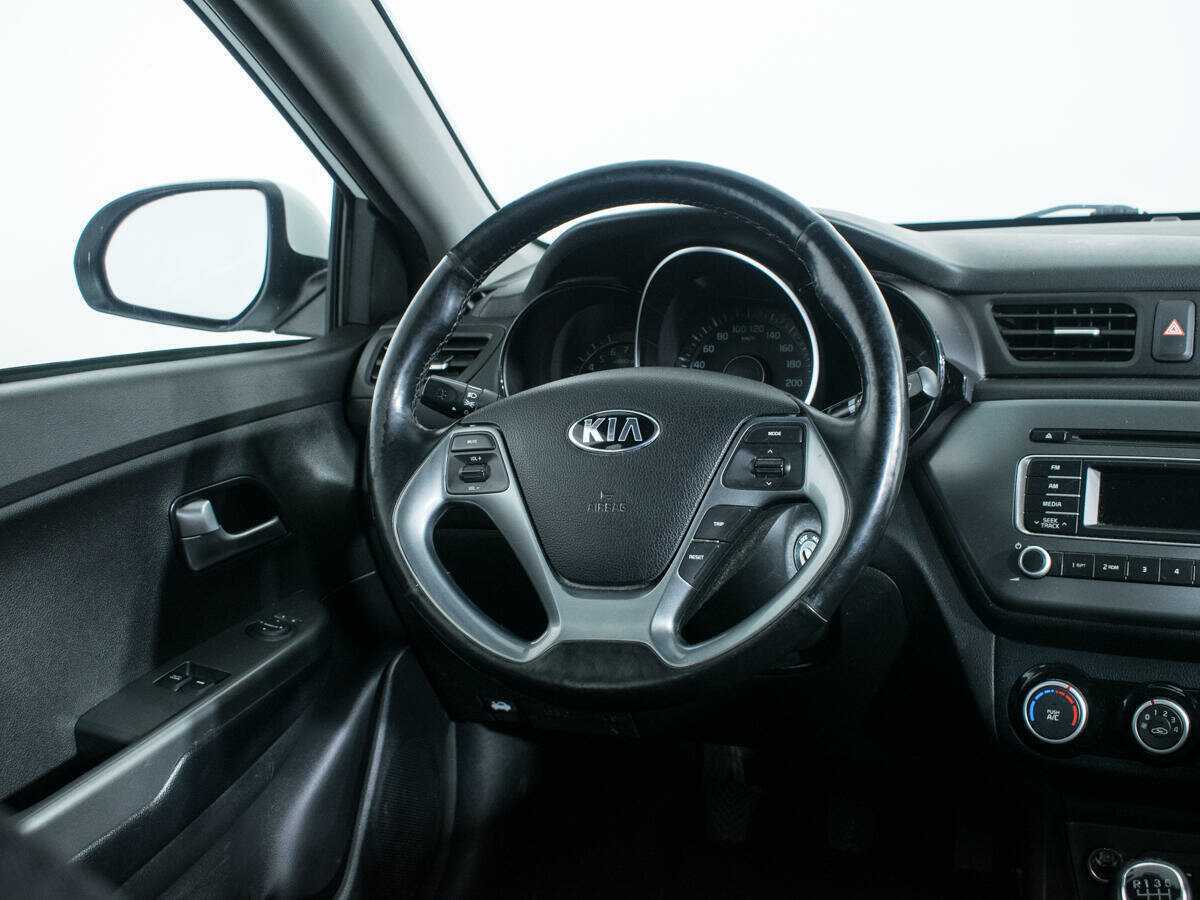 Купить Kia Rio, 2015, 72 300 км.. Фото: #13