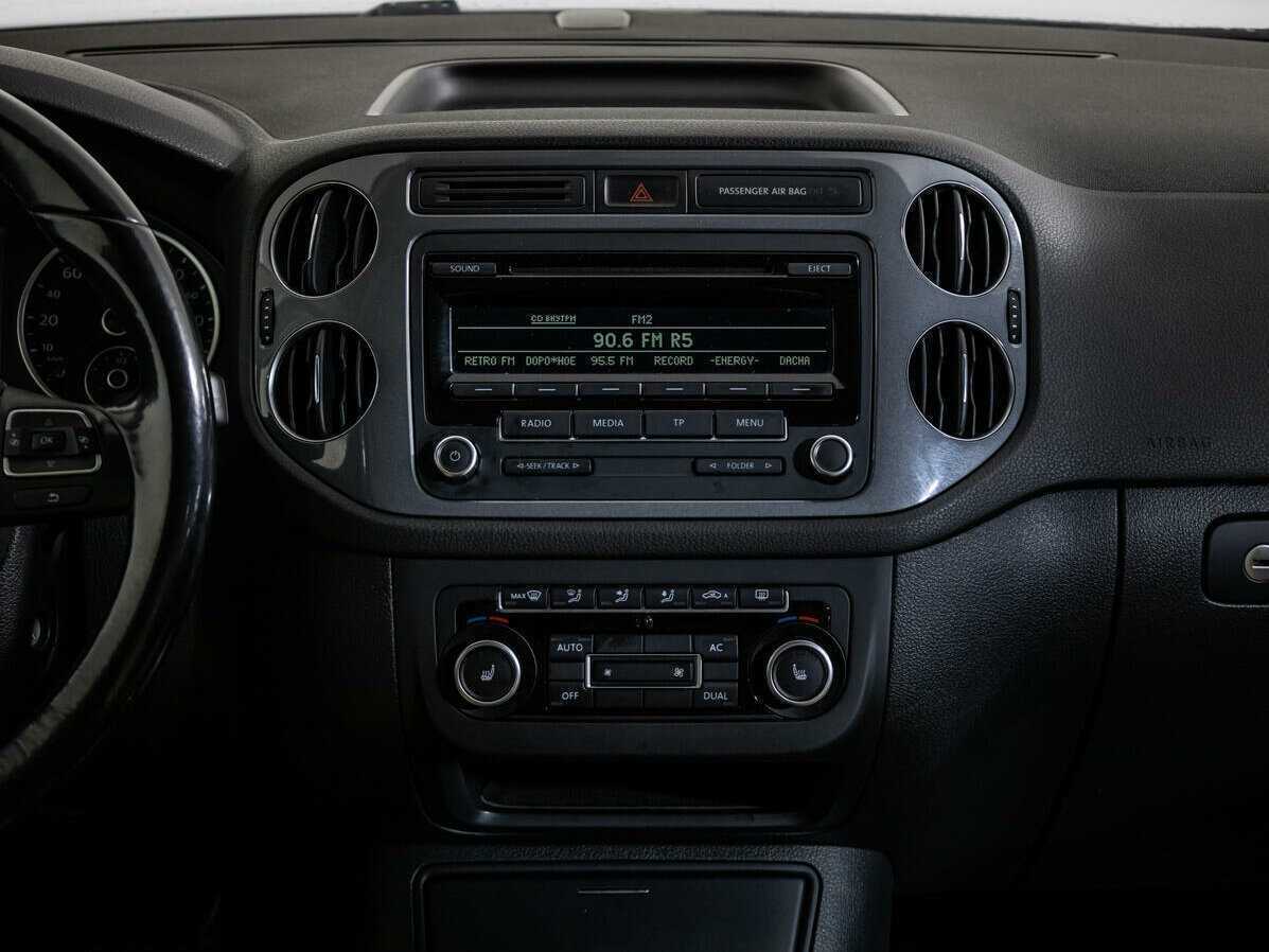 Купить Volkswagen Tiguan, 2012, 139 390 км.. Фото: #13