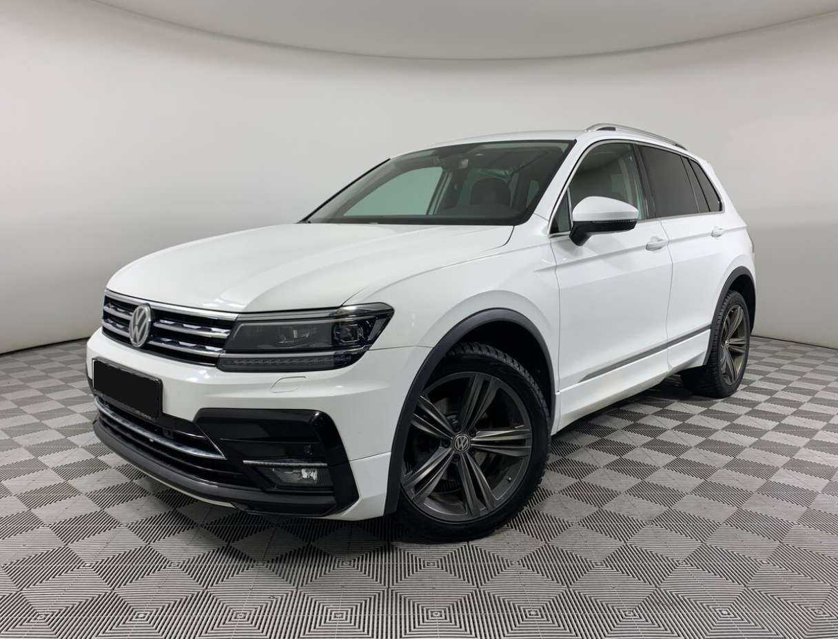 Купить Volkswagen Tiguan, 2018, 99 995 км.. Посмотреть фото