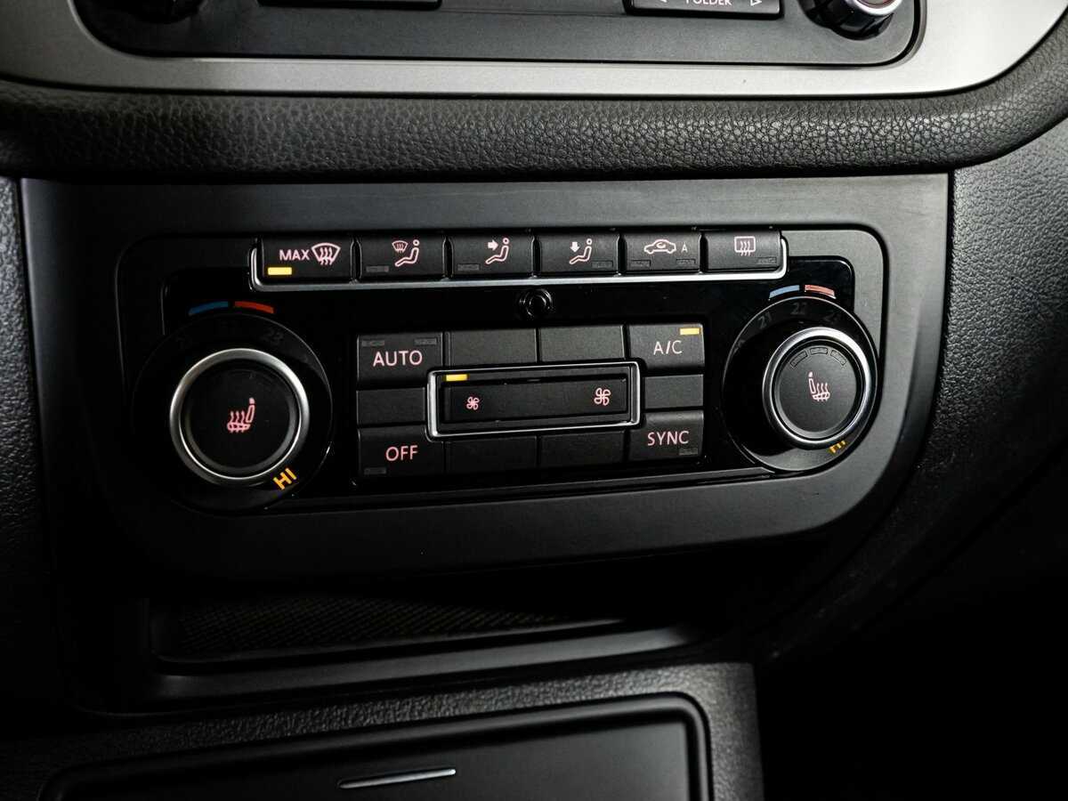 Купить Volkswagen Tiguan, 2015, 242 124 км.. Фото: #12