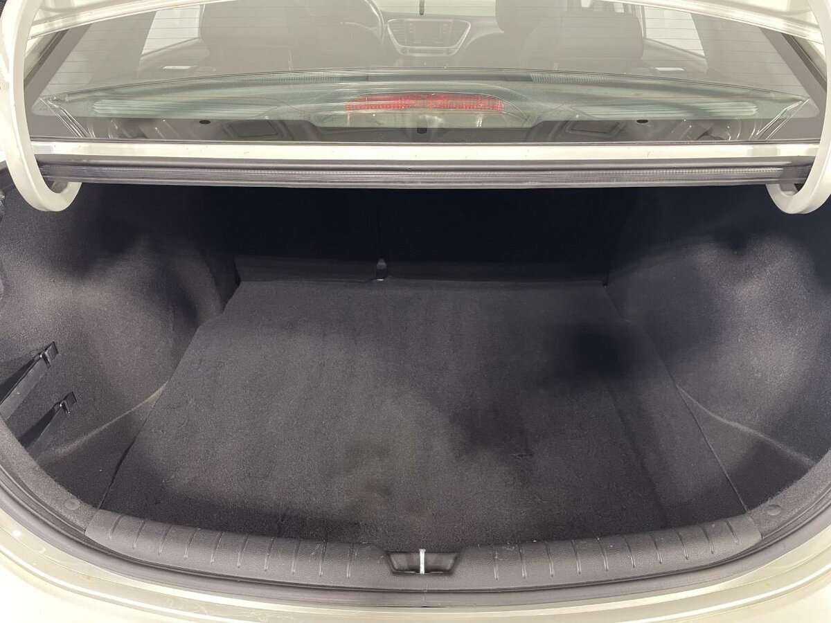 Купить Hyundai Solaris, 2018, 69 242 км.. Фото: #17