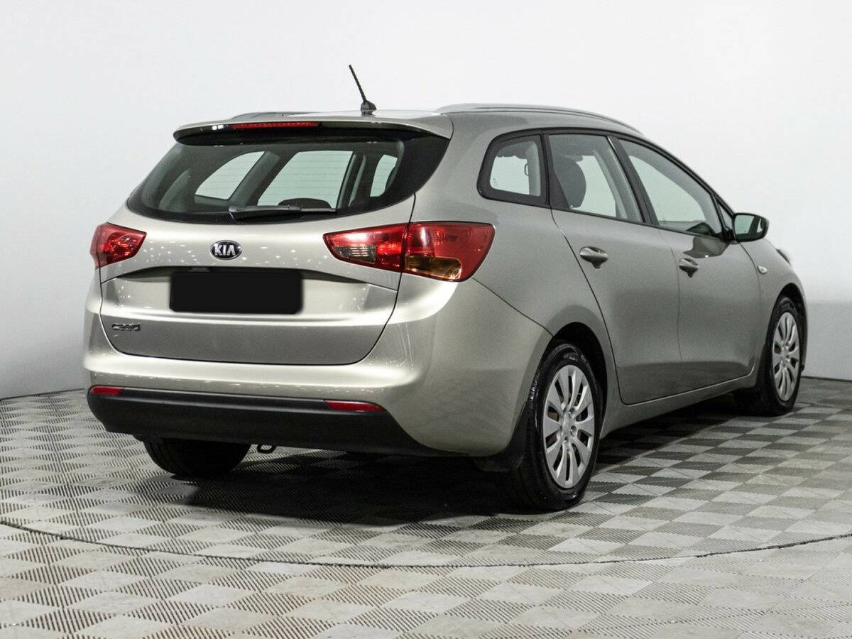 Купить Kia Ceed, 2012, 130 000 км.. Фото: #4
