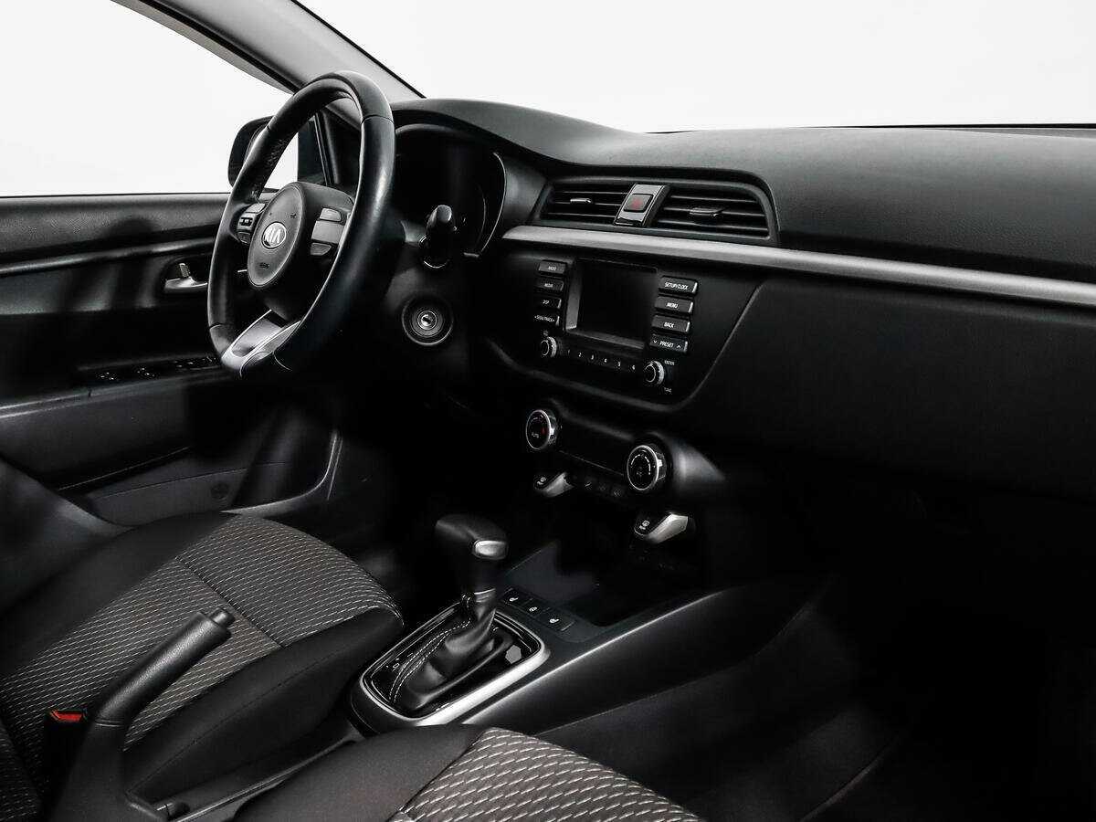 Купить Kia Rio, 2018, 38 520 км.. Фото: #10