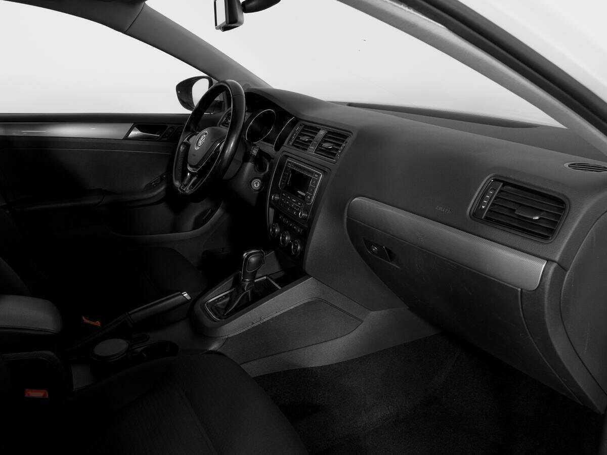 Купить Volkswagen Jetta, 2016, 130 001 км.. Фото: #8