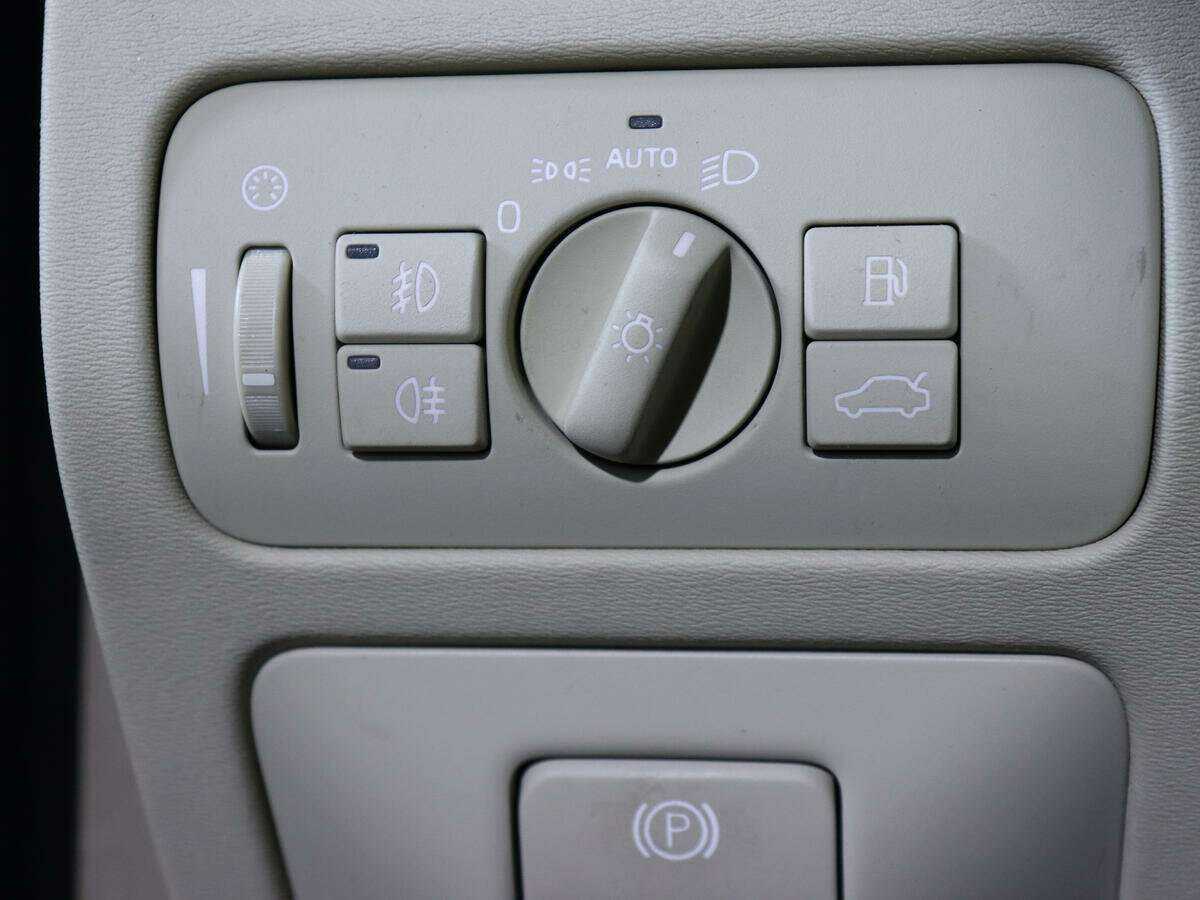 Купить Volvo XC70, 2012, 90 728 км.. Фото: #15