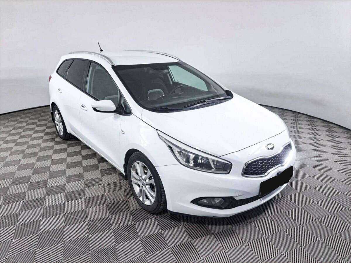 Купить Kia Ceed, 2012, 327 948 км.. Фото: #2