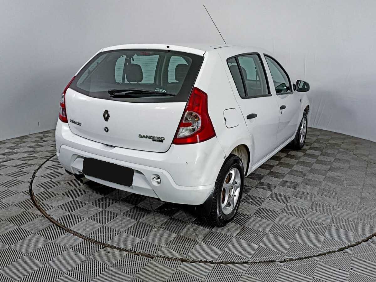 Купить Renault Sandero, 2014, 64 239 км.. Фото: #3