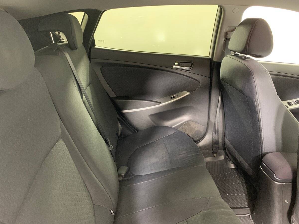 Купить Hyundai Solaris, 2013, 236 946 км.. Фото: #16