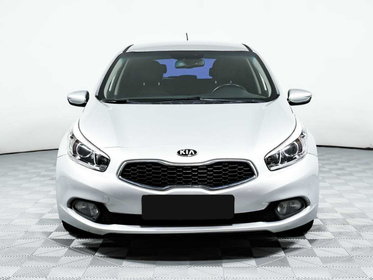 Купить Kia Ceed, 2012, 144 069 км.. Фото: #1