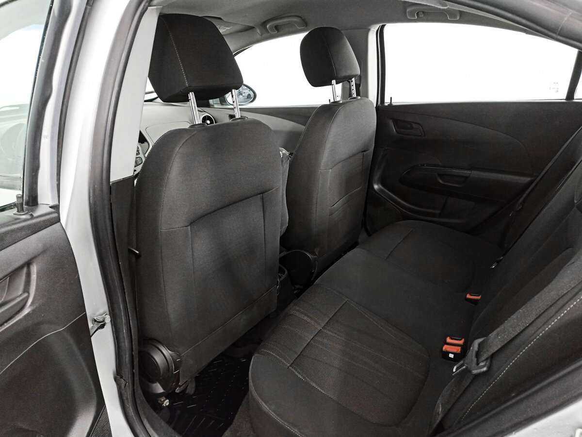 Купить Chevrolet Aveo, 2013, 142 248 км.. Фото: #9