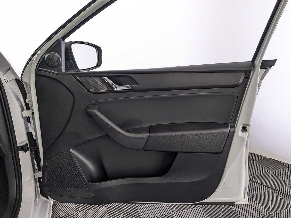 Купить Skoda Rapid, 2017, 209 187 км.. Фото: #24