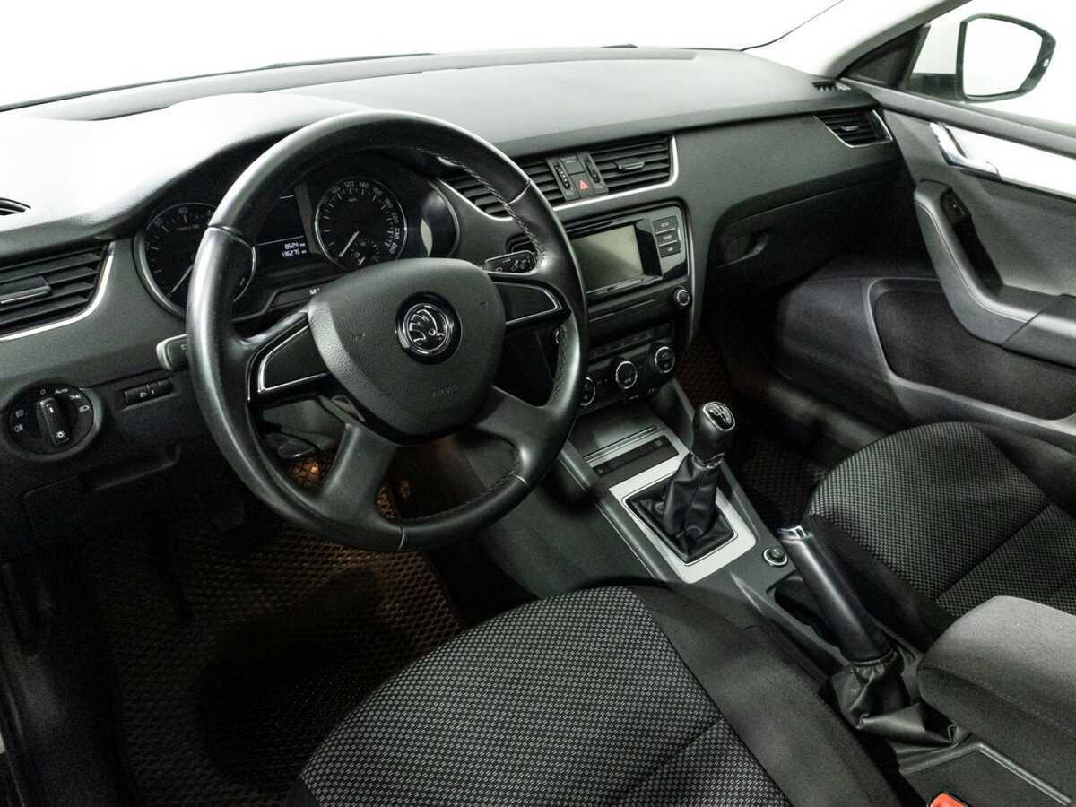 Купить Skoda Octavia, 2014, 136 273 км.. Фото: #10