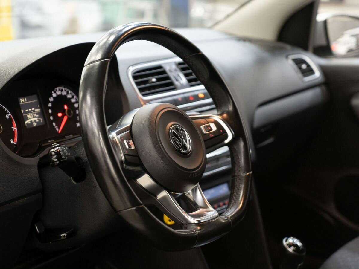 Купить Volkswagen Polo, 2019, 94 794 км.. Фото: #4